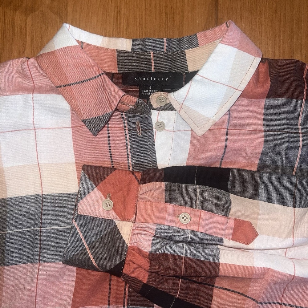 NWOT Sanctuary Women's Pink The Cabin Plaid Boyfriend Shirt Size Small